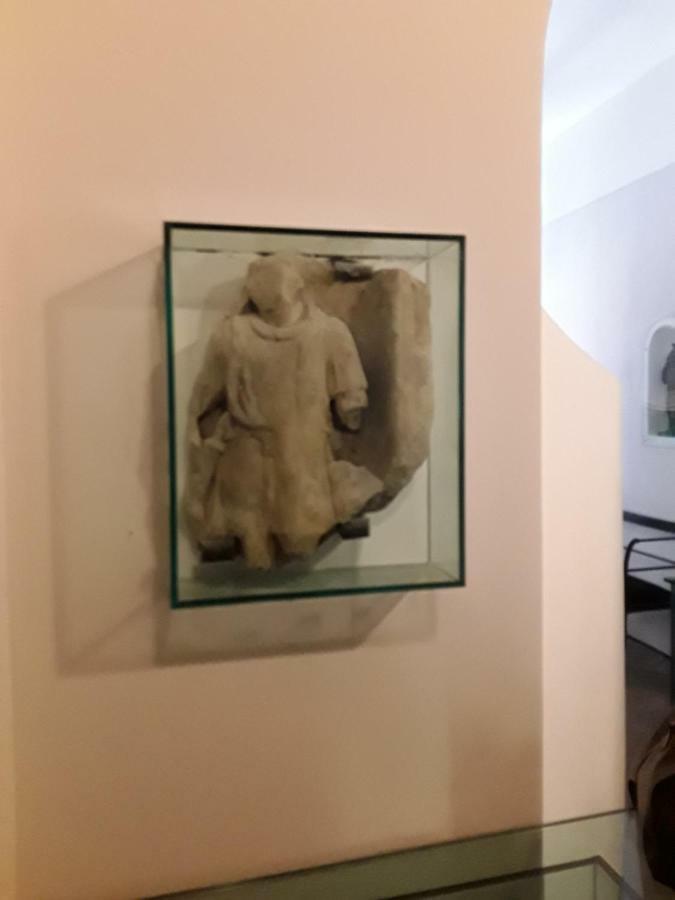 Apartment Vecchia House Rome